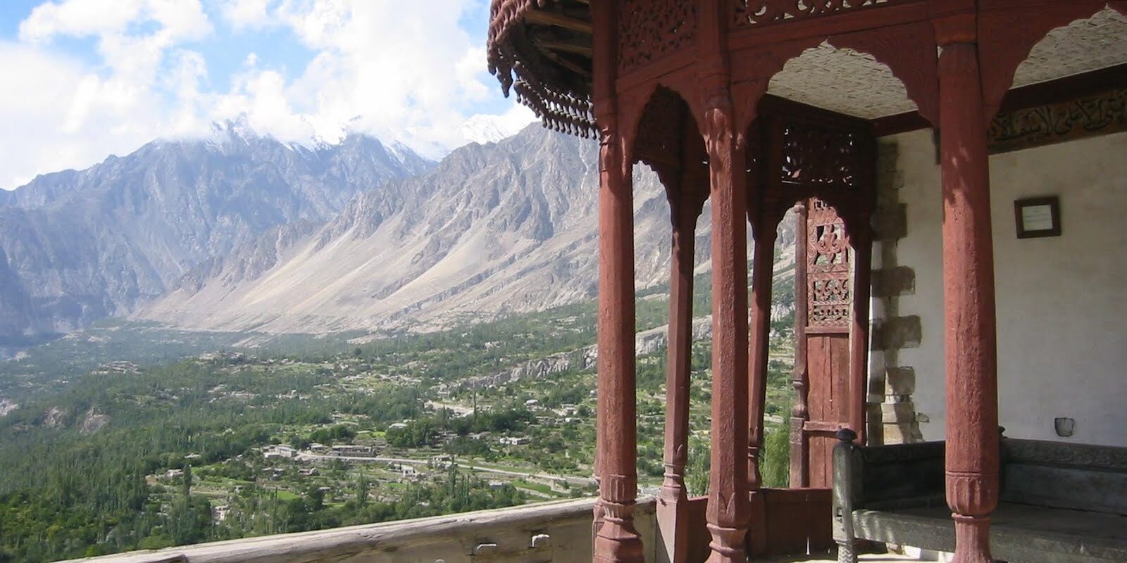 The Top 10 Tourist Attractions in Hunza